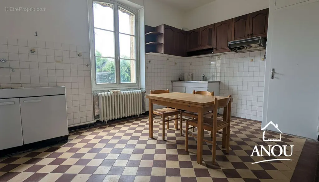 Cuisine - Propriété de Charme sur 2 Hectares à Yèvres