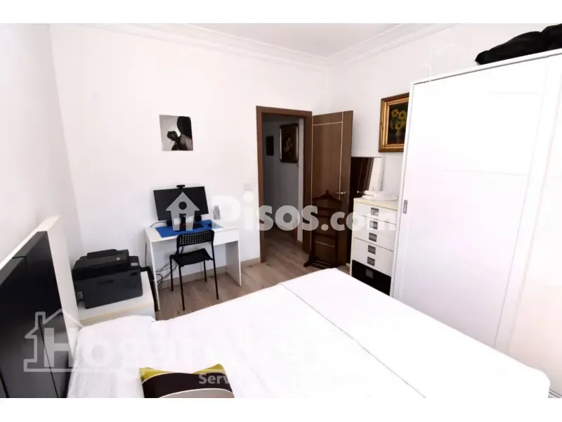 Chambres - Reformed Apartment with Balcony on Primado Reig