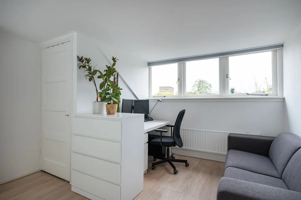 Studio - Bright Bungalow with Balcony in Zuilen