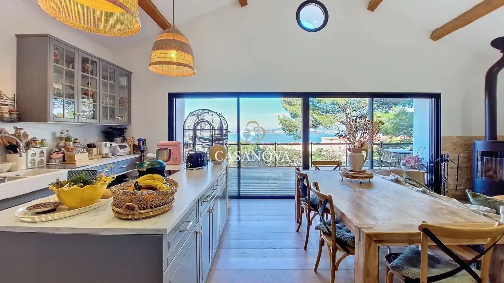 Köök - Villa with Sea View on Mont Saint-Clair, Sète