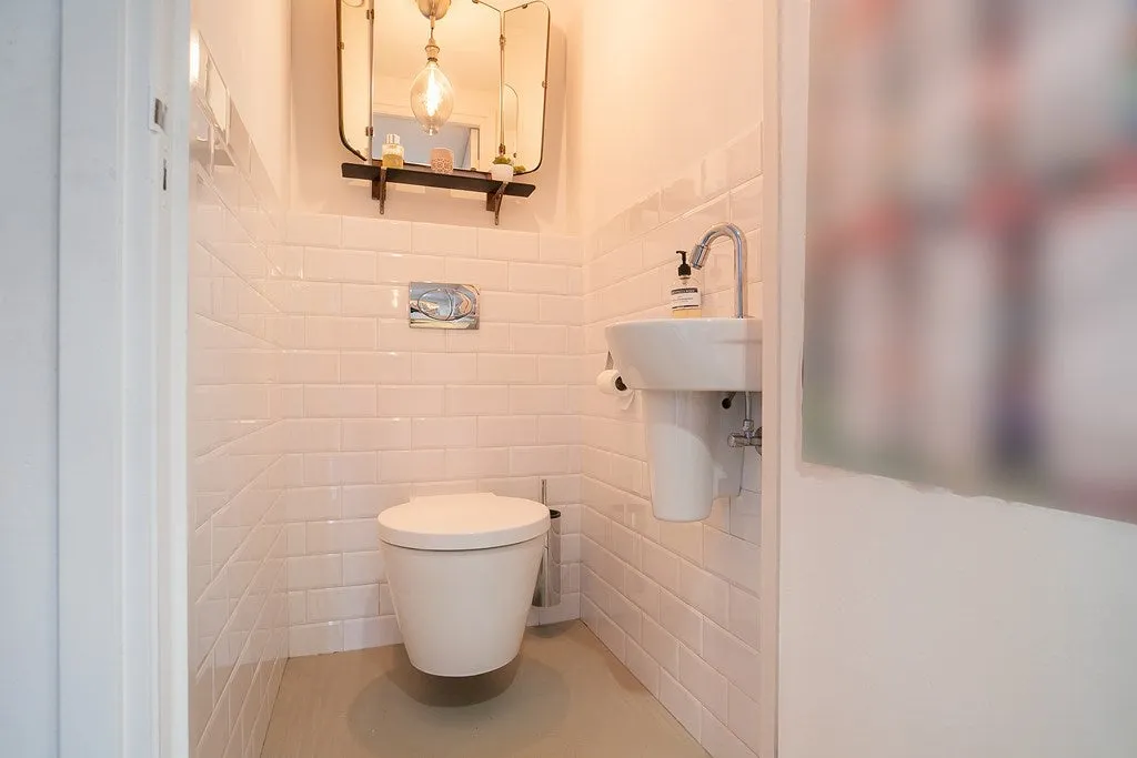 Salles de bain - Character Villa with Park View in Kralingen