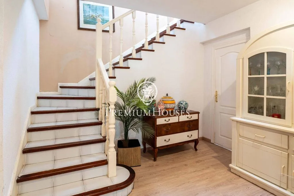 Toad - Luxury House with Pool in Sitges