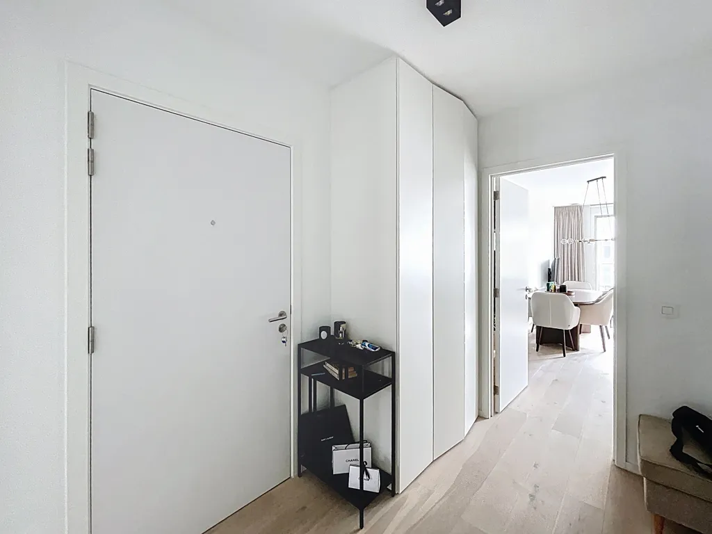 Entrée - Appartement 2 Chambres avec Vue Canal à Bruxelles