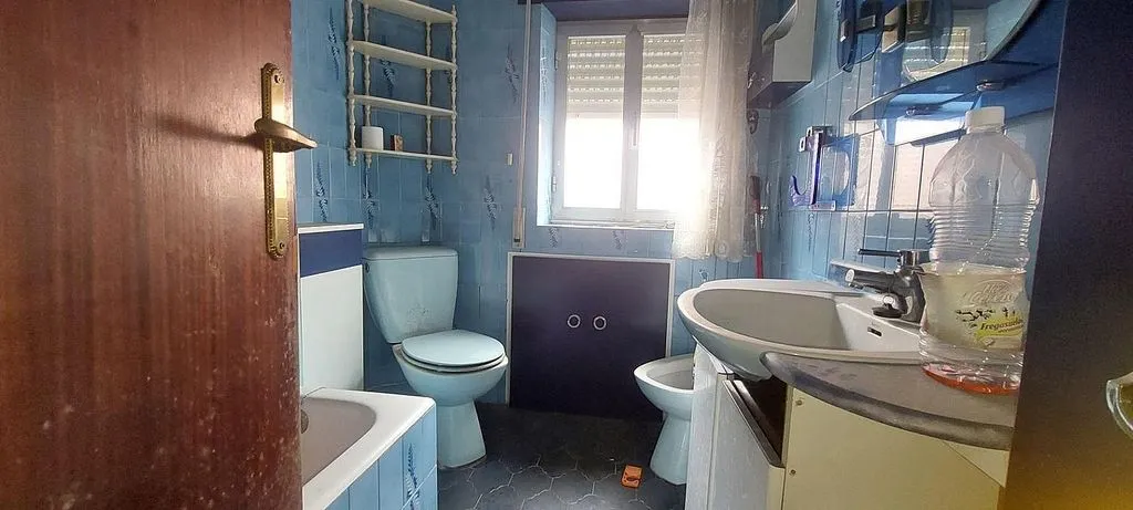 Salles de bain - 3-Bedroom Flat with Views in Torrelavega