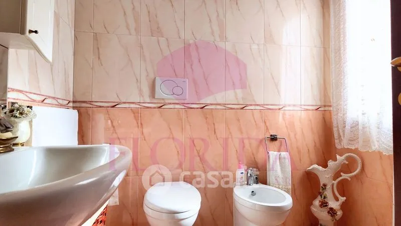 Bathrooms - Terraced House with Garden in Anzio