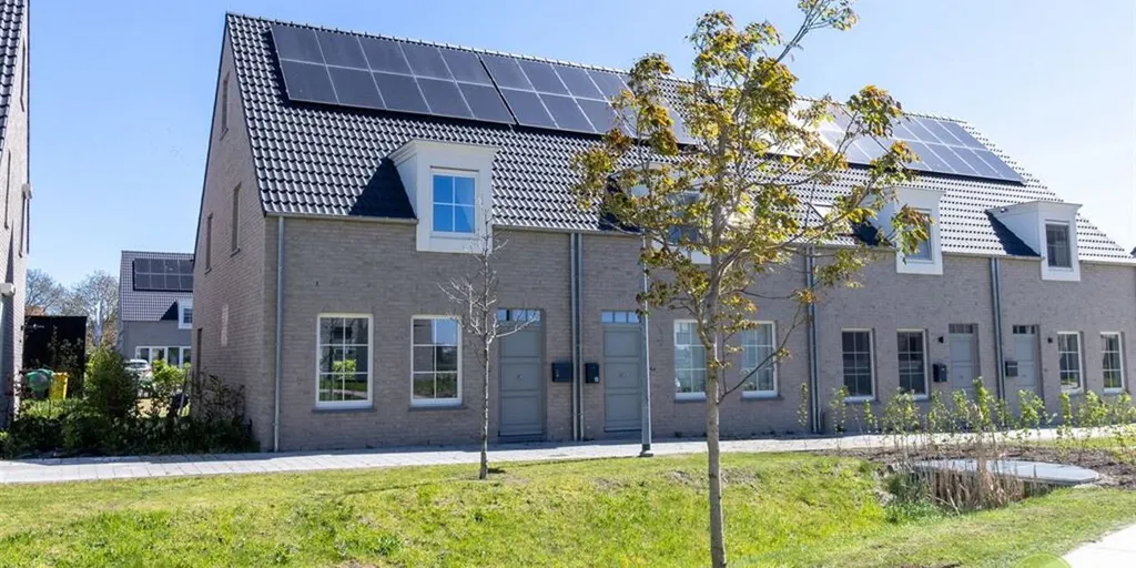 Extérieur - Maison Moderne avec Jardin à Oud-Turnhout