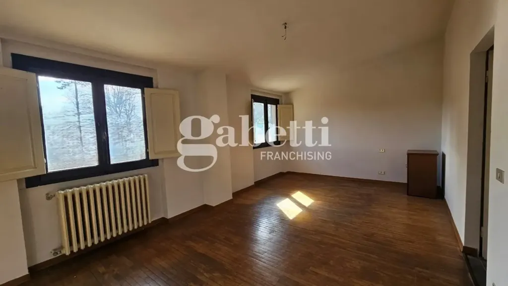 Stanze - Rustic-Style Apartment with Private Garden in Scandicci