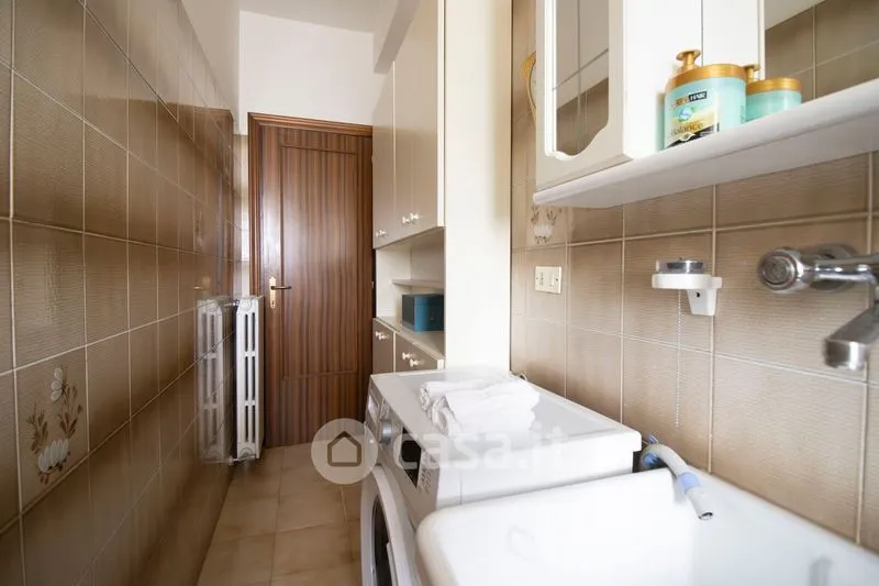 Salles de bain - 5-Room Apartment with Solar Features in Alba Adriatica
