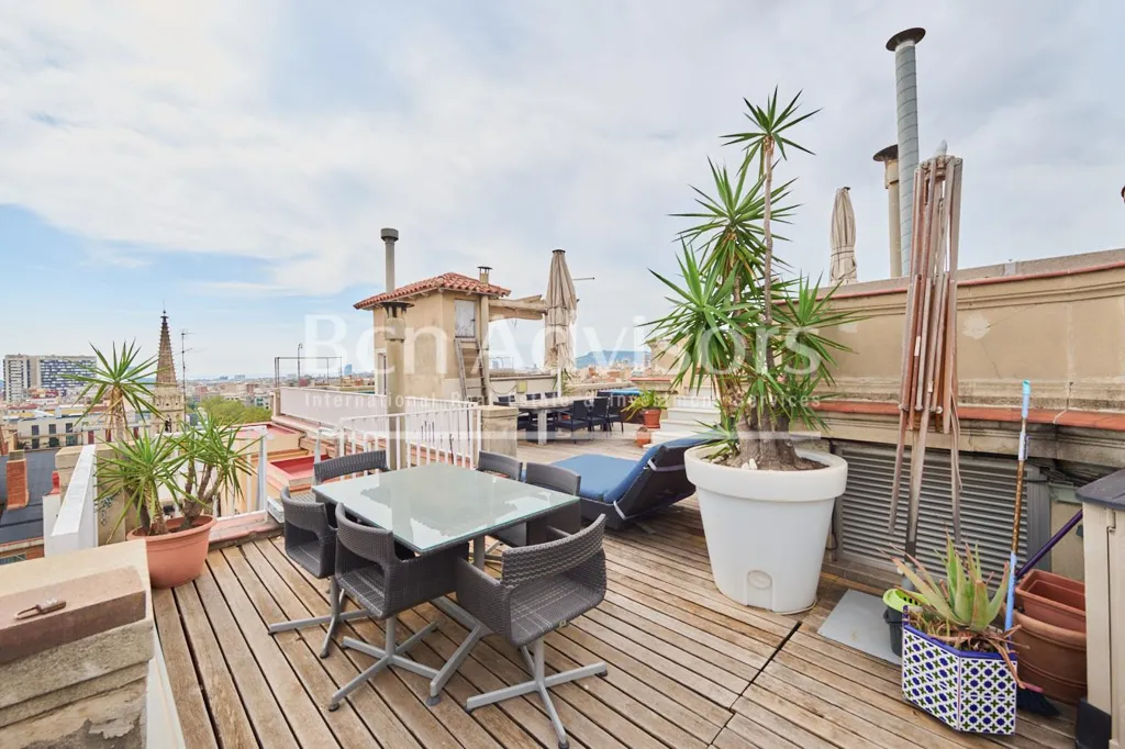 Terrass - Penthouse with Rooftop Pool in Dreta de l'Eixample, Barcelona