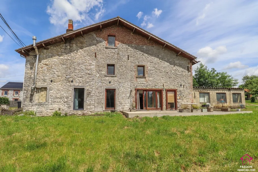 Esterno - Charming 3-Facade House with Garden in Scry