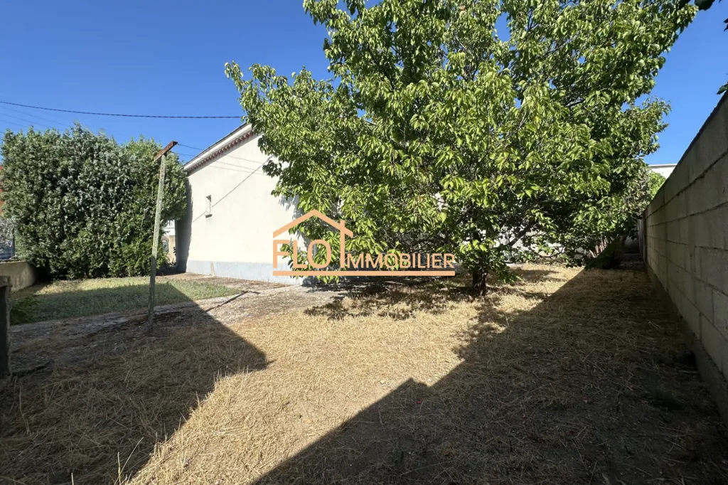 Aed - Four-Piece Villa with Garden in Agde