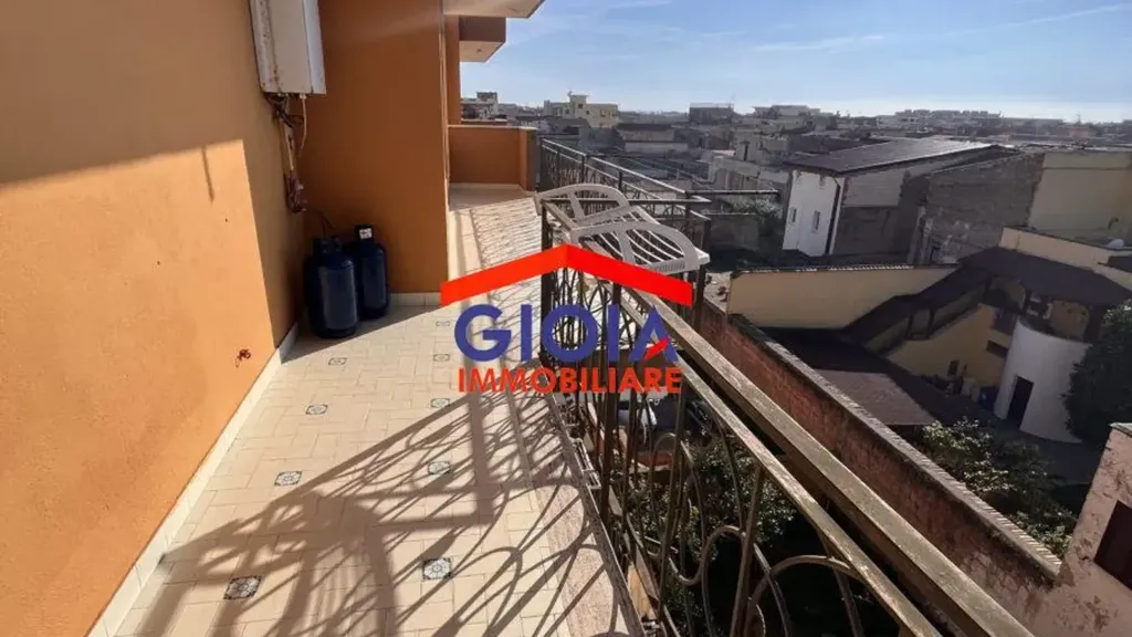 Rõdu - Spacious Apartment with Terrace in Mondragone