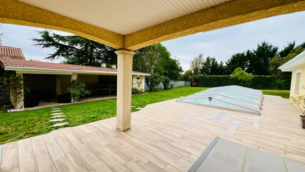 Terrazza - Detached Villa with Pool in St Denis-en-Bugey
