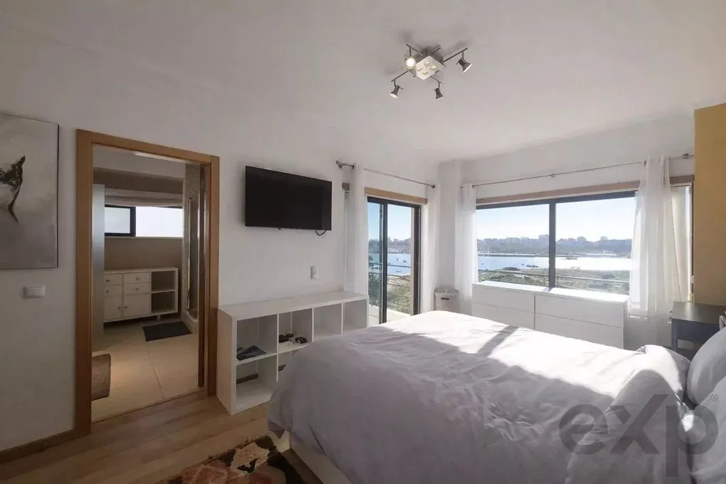 Magamistoad - Luxury Triplex with Pool in Ferragudo