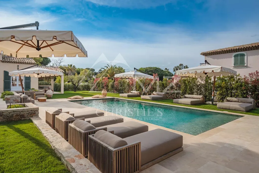 Piscine - Villa Rénovée avec Piscine au Centre de Saint-Tropez