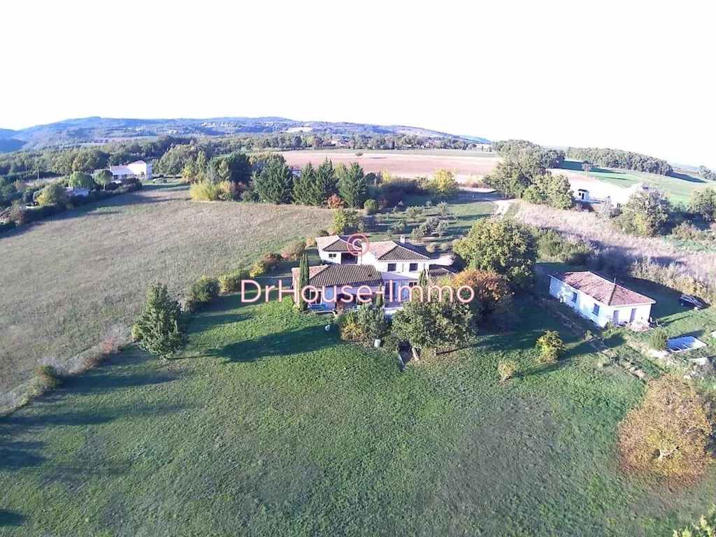 Õhuvaade - Provençal House with Pool in Itzac