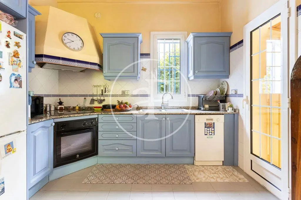 Kitchen - Period Villa with Garden in Begues