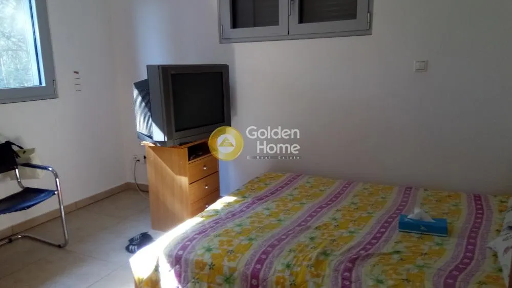 Chambres - Maison 4 pièces à GR
