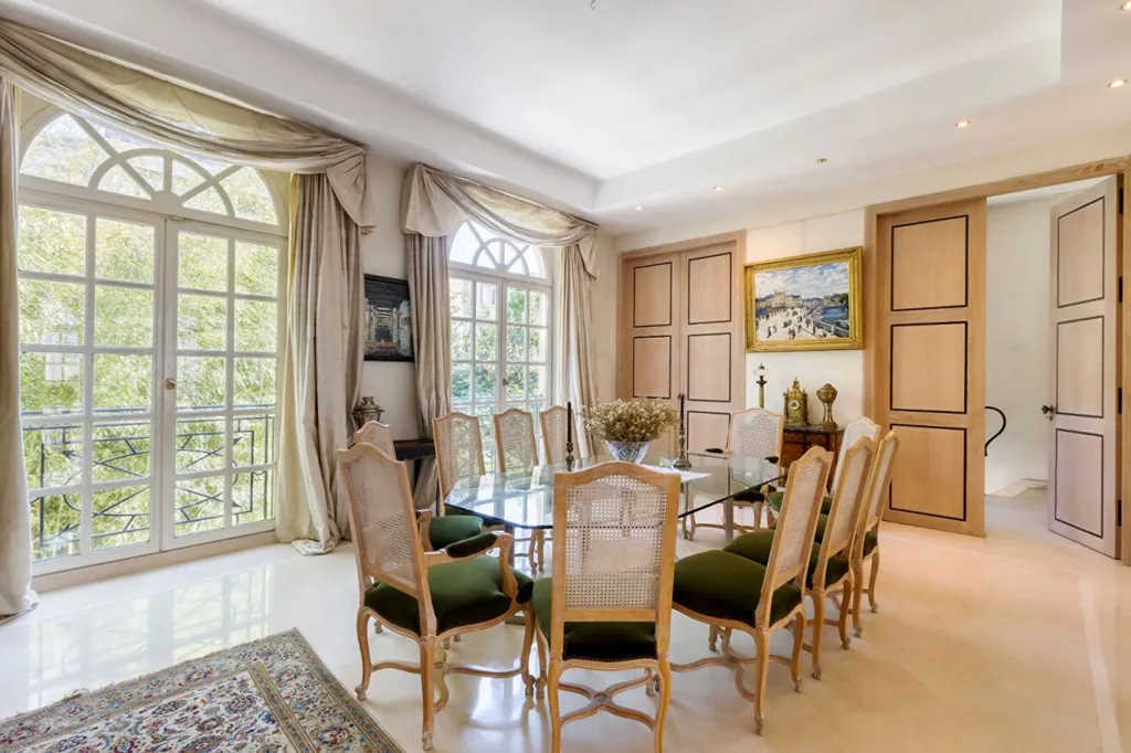 dining_room