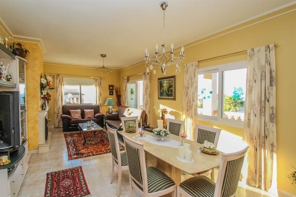 Salle à manger - Villa with Sea Views and Pool in Badia Gran
