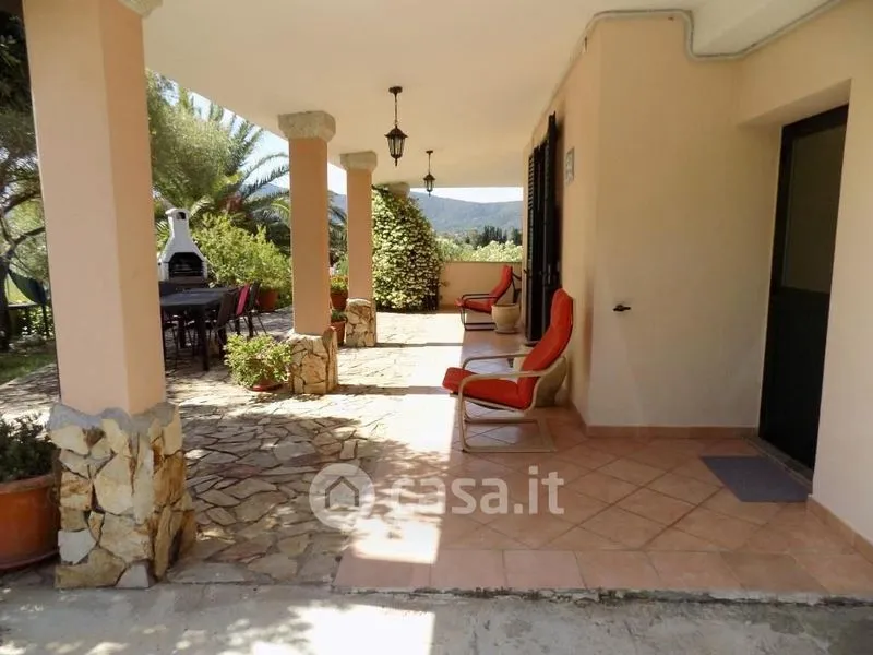 Terrasse - Villa with Pool on Provincial Road 24, Posada