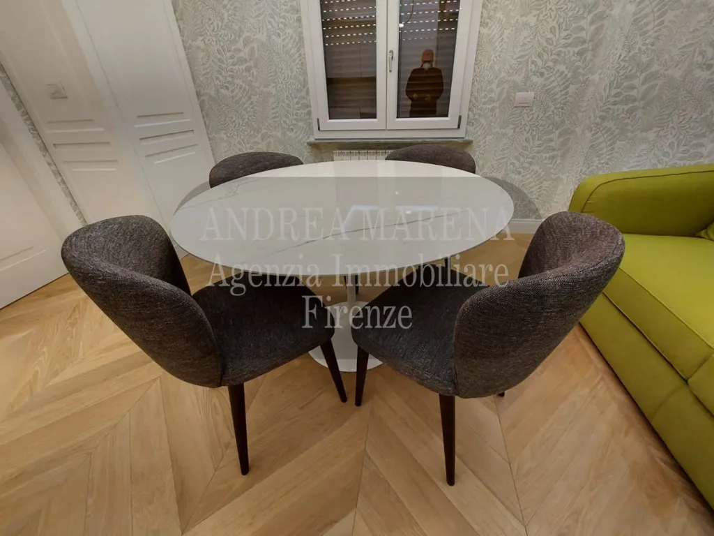 Salle à manger - Fully Furnished Flat with Balcony in Florence