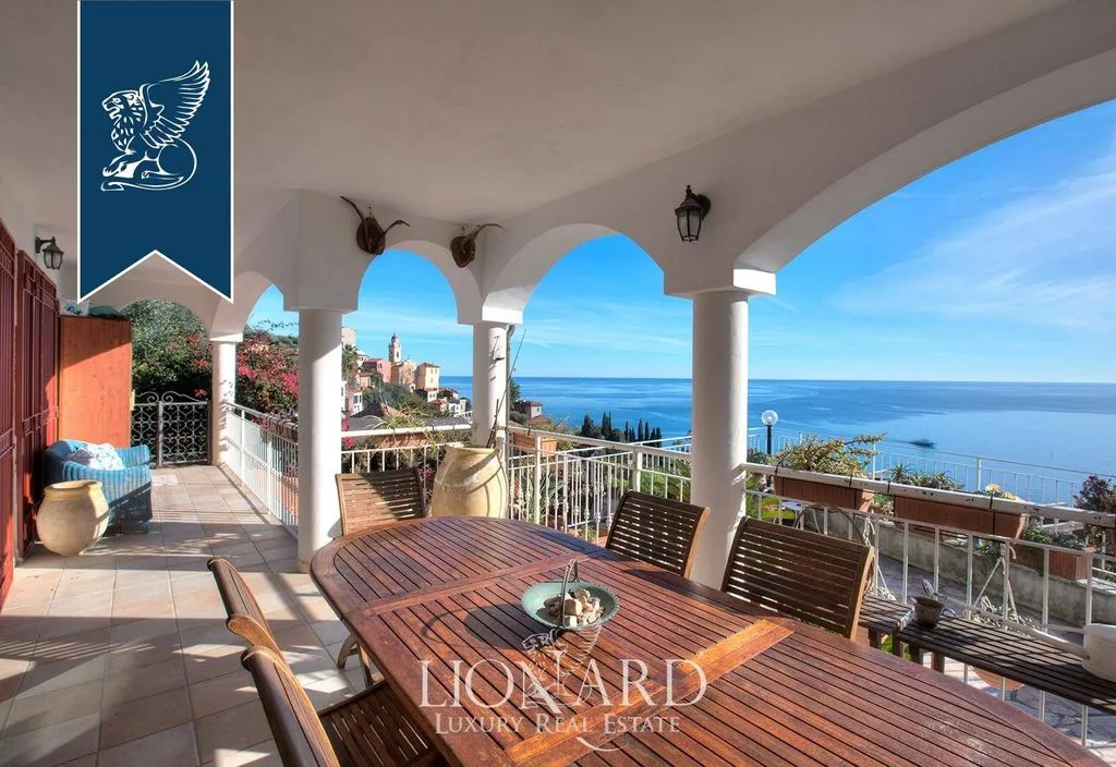 Terrasse - Luxury Villa with Sea View in Ventimiglia
