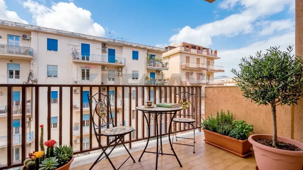 Rõdu - Spacious Apartment with Balcony in Palermo