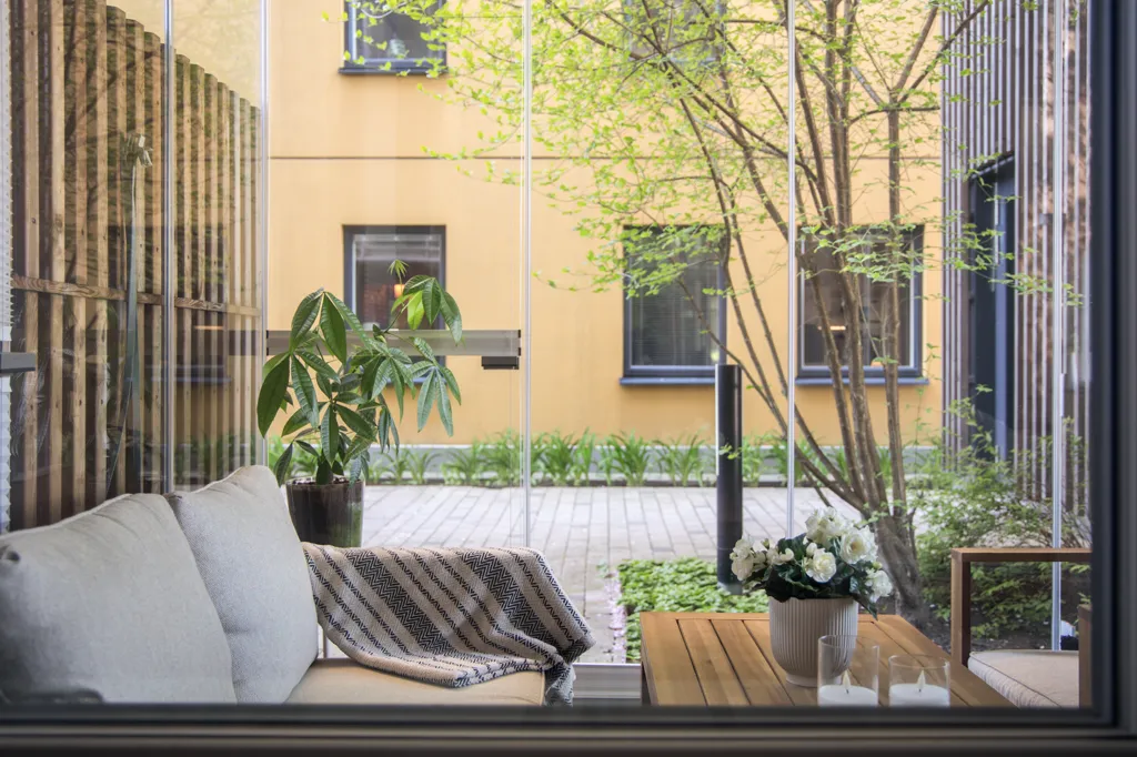 Balcon - Apartment with Balcony in Mölndal Centre