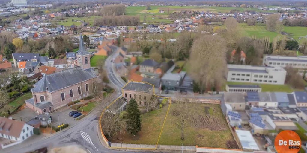 Vue aérienne - Herenhuis avec Possibilités Pratiques au Centre d'Erpe-Mere