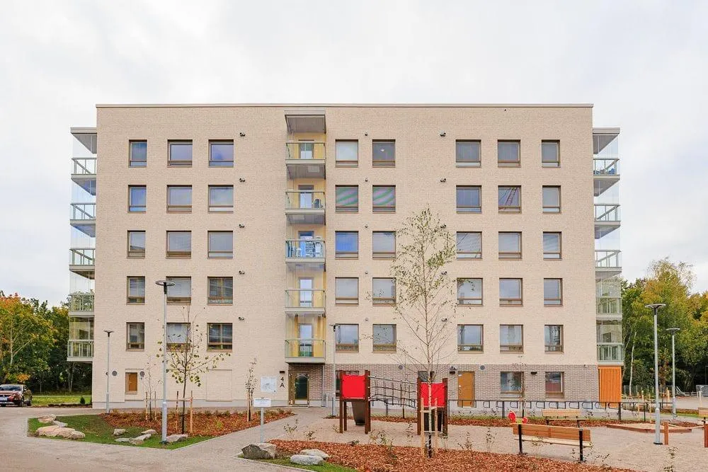 Välivaade - Modern Flat with Balcony in Konala, Helsinki