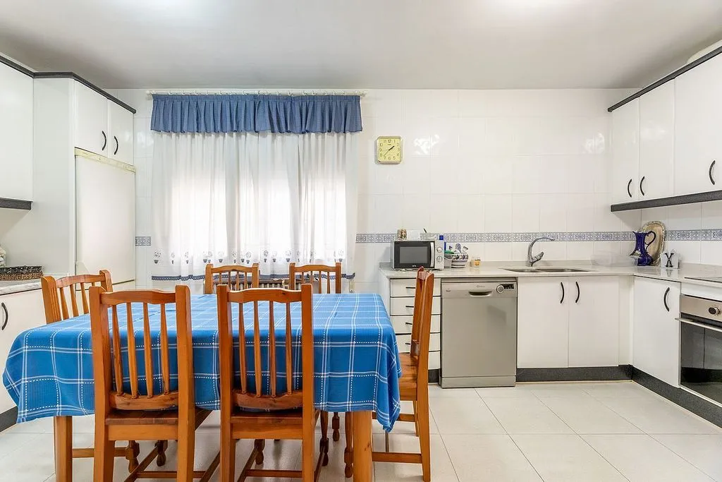 Cucina - Terraced House with Balcón in Chiloeches