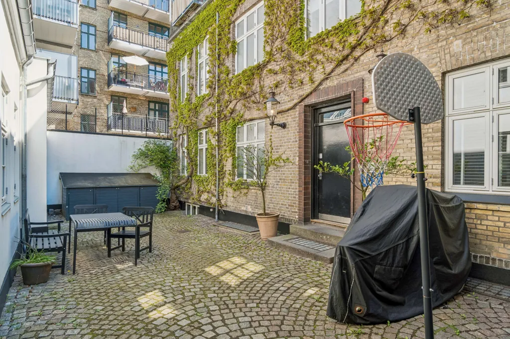 Jardin - Loft-Style Flat with High Ceilings in Copenhagen S