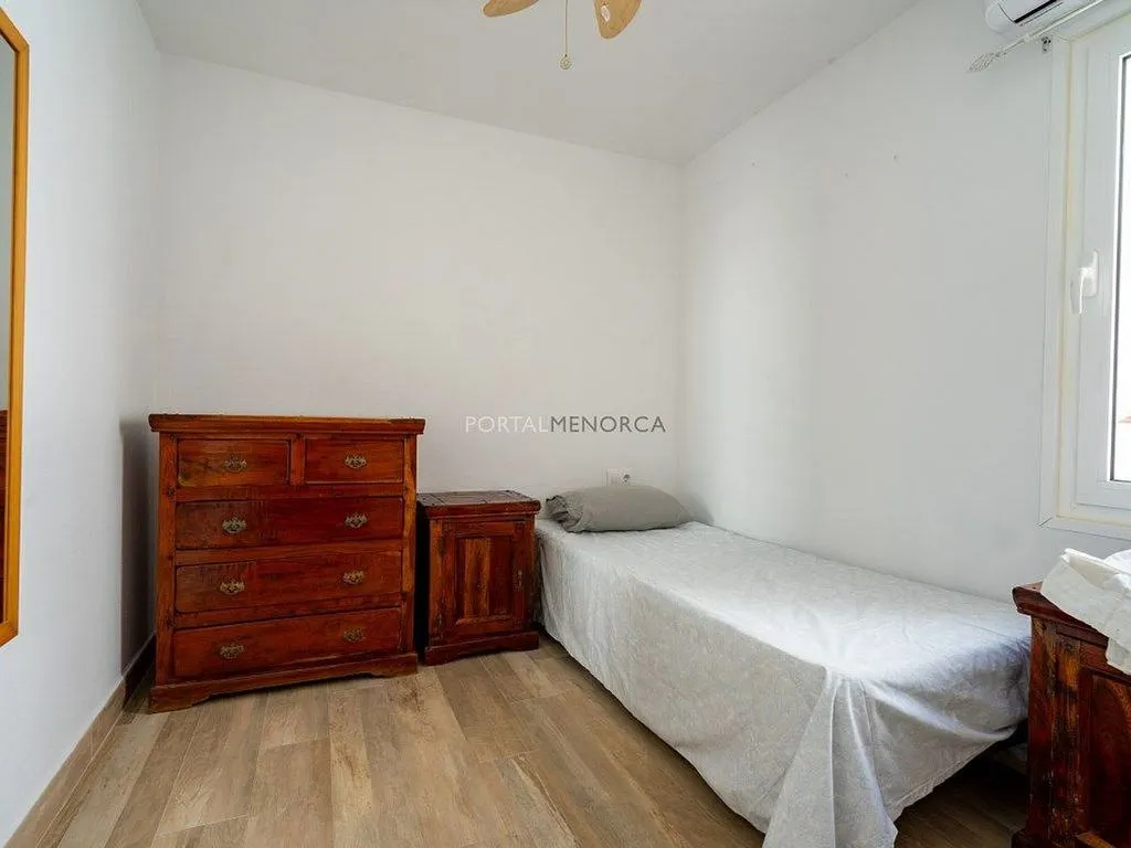 Chambres - Renovated Flat with Harbour View in Es Castell