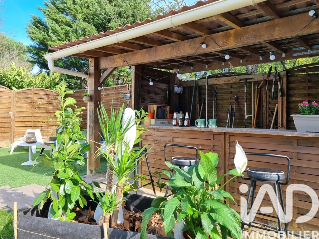 Jardin - Maison de Plain-Pied avec Piscine à Saint-Jean