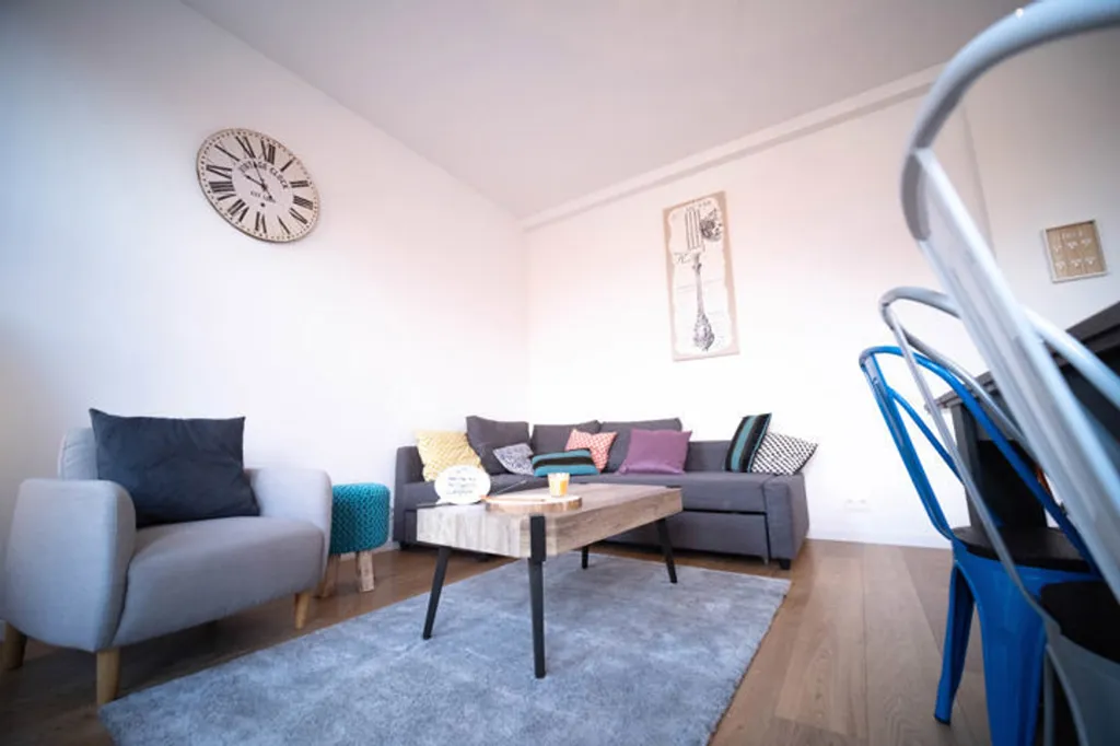 Living Room - Coliving Room with Private Bathroom near Flagey