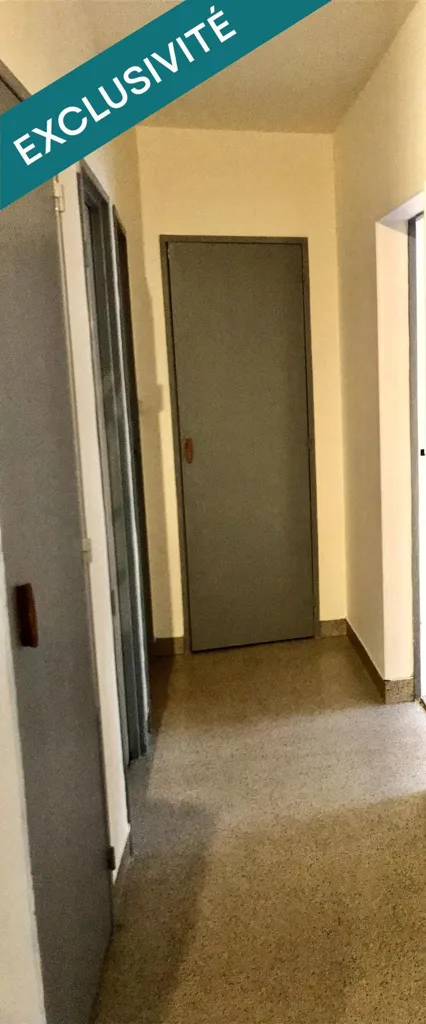 Entrée - Appartement T3 avec Parking Sécurisé au Mans