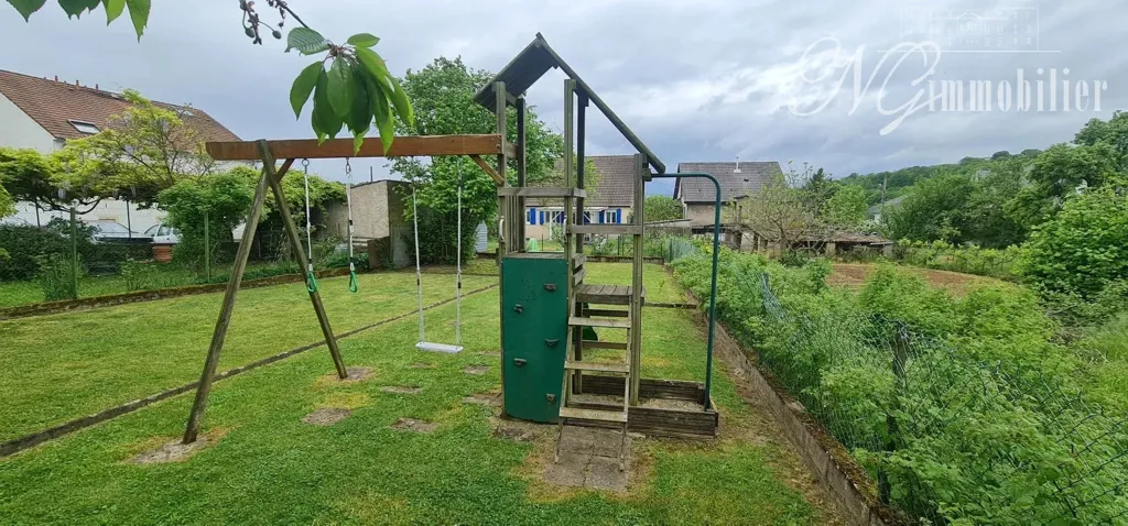 Jardin - Maison Neufchef avec Piscine Intérieure