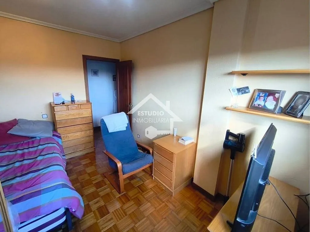 Chambres - House with Terrace and Garage in Mendavia