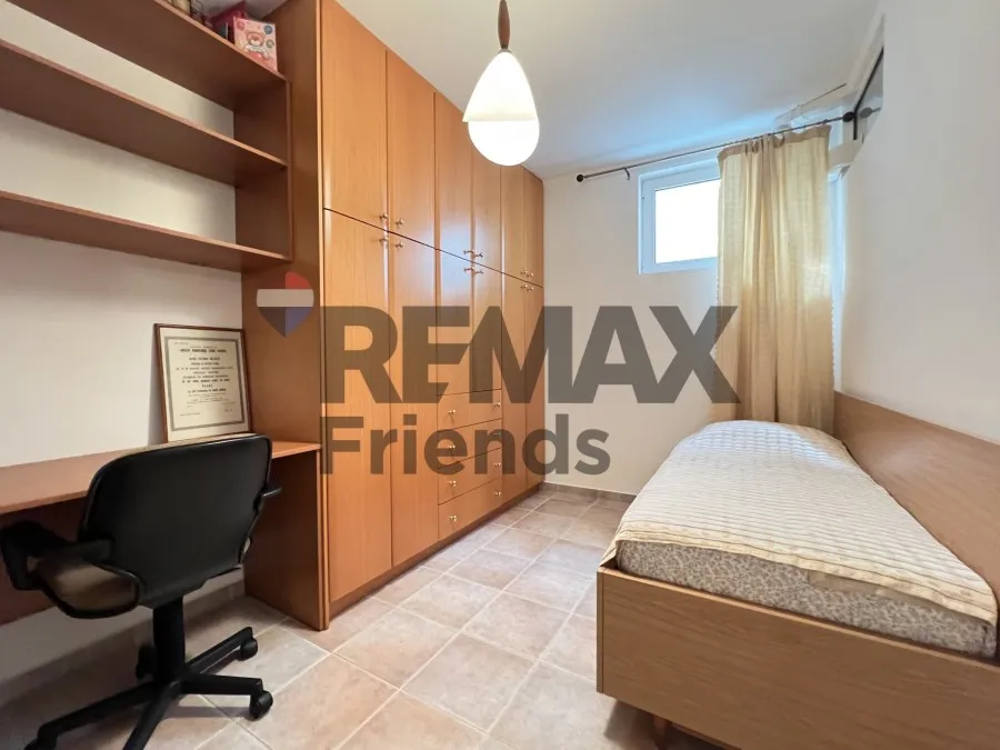 Bedrooms - Apartment with Mountain View in Haidari