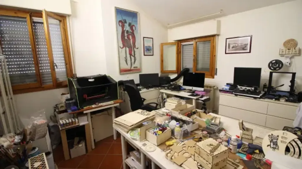 Kabinet - Corner Villa with Garden in Montespertoli