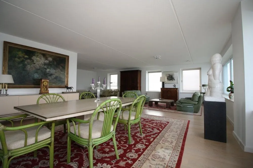 Salle à manger - Apartment with Balcony in Waterfront Complex, Terneuzen