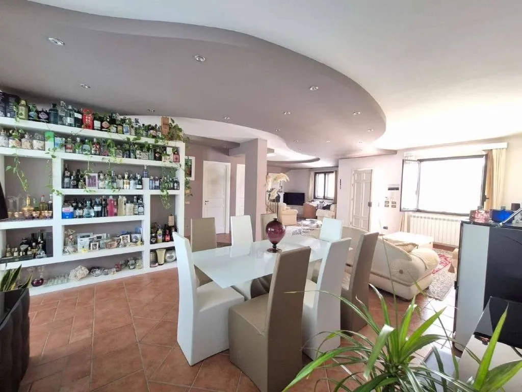 Salle à manger - Luxury Villa with Pool in Carini, Palermo