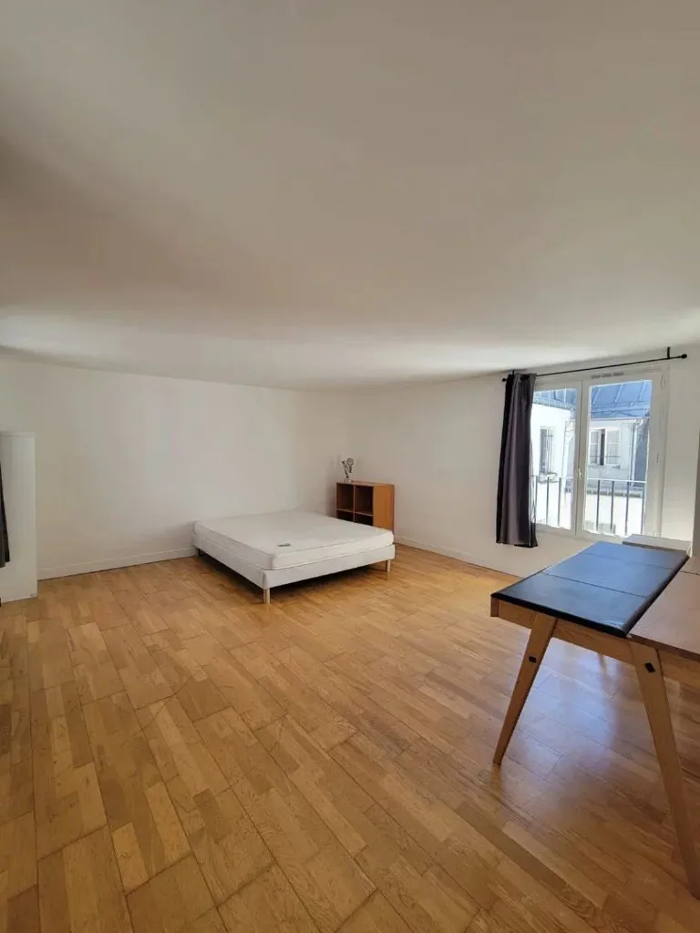 Chambres - Appartement T4 avec Ascenseur à Paris 3ème