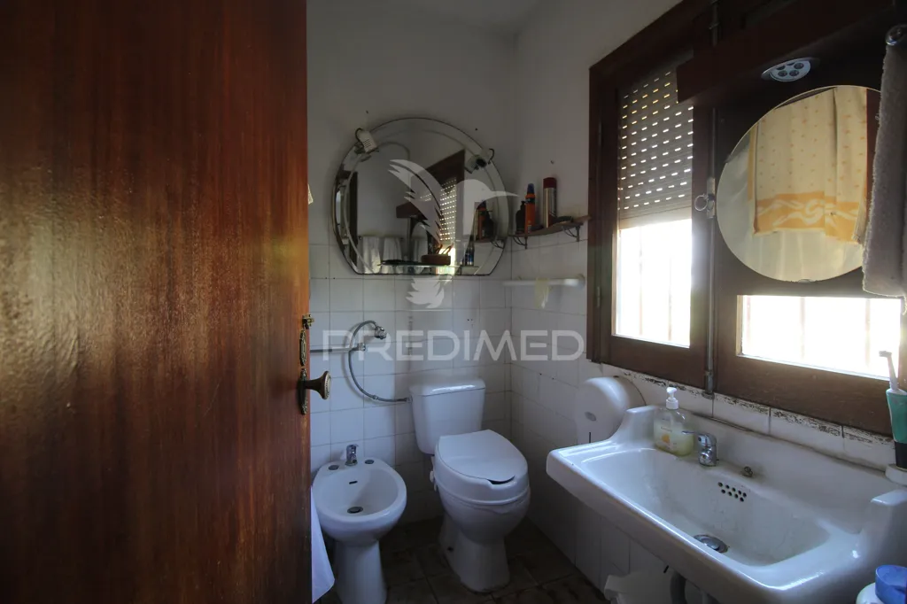 Vannitoad - Country House with Mountain View in Alqueidão
