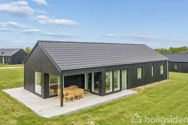 Õhuvaade - Modern Summerhouse with Sea Access in Stege