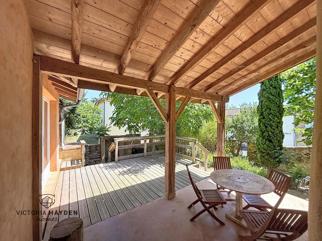 Terrasse - Maison de Caractère Rénovée à Beaumarchés