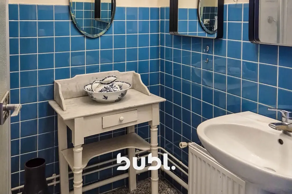 Bathrooms - Bright Apartment with Balcony in Parc d'Hiver