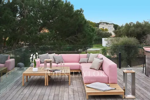 Terrasse - Villa Contemporaine avec Vue Panoramique à Antibes
