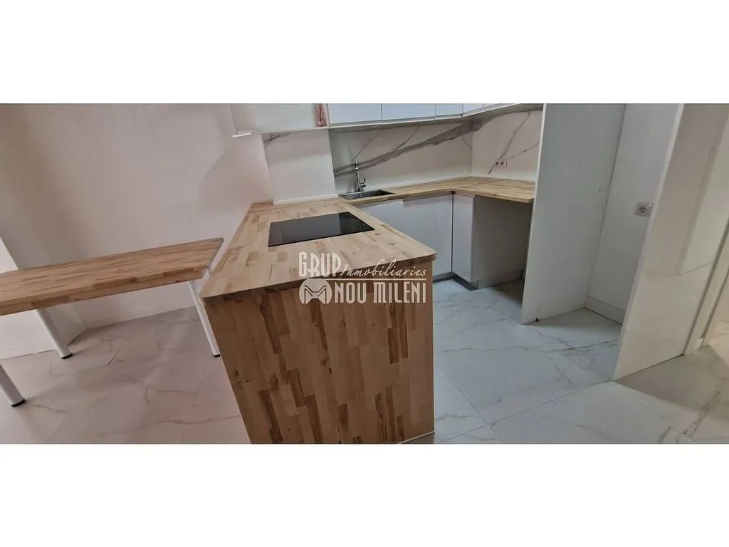 Cuisine - 1-Bedroom Flat with Balcony in El Botànic, Valencia